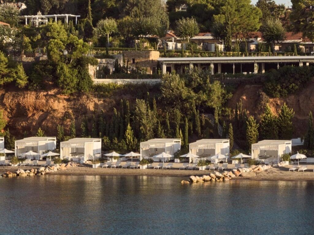  luxury retreat venue