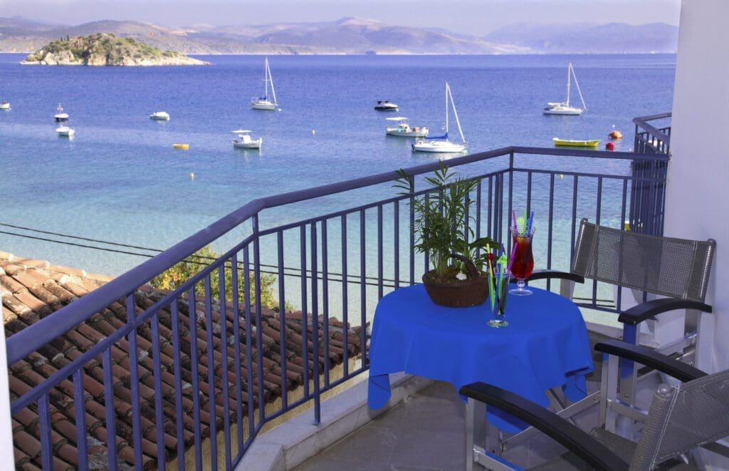 3 Star Venue in Tolo