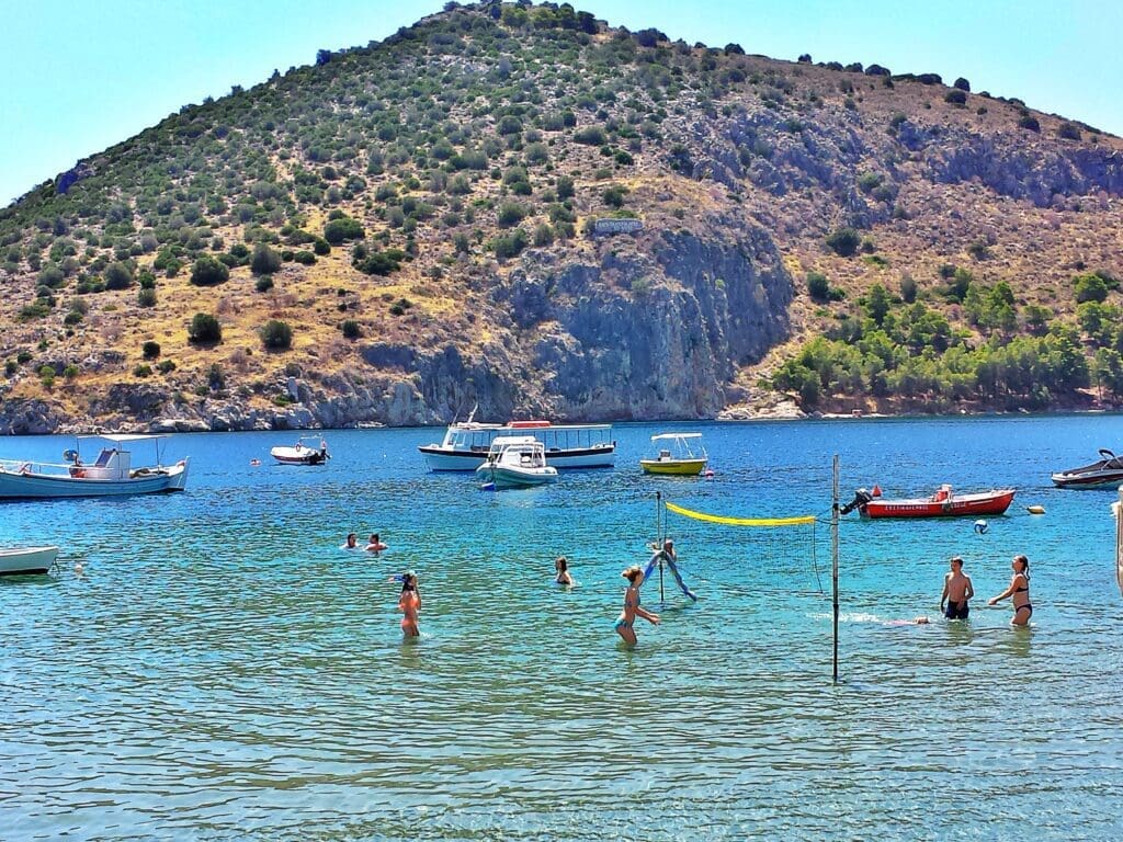 3 Star Venue in Tolo