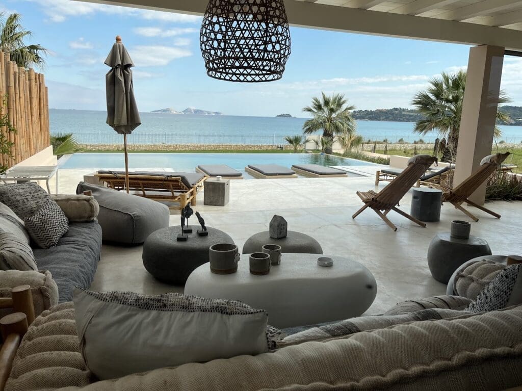 Seaside Luxury Villas | Imagine Greece Retreats Seaside Luxury Villas